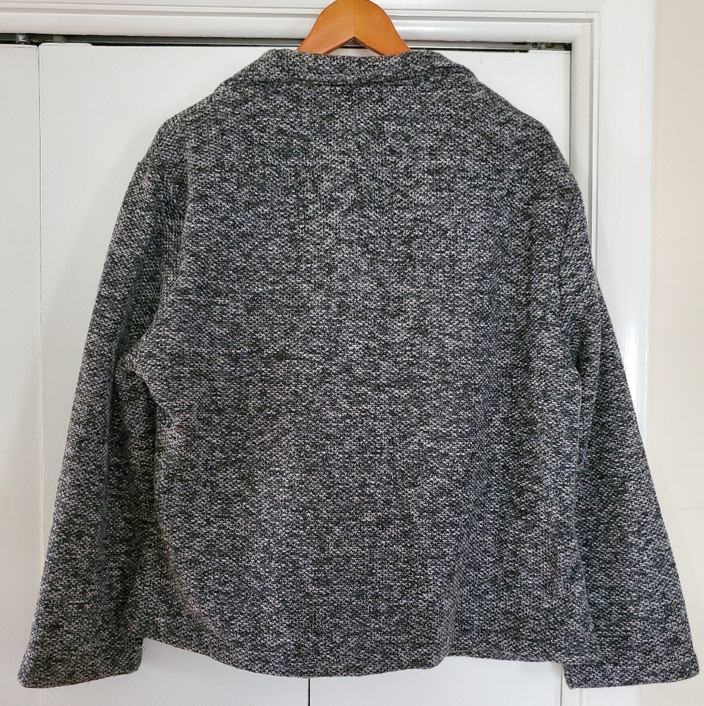 Stylish Blazer! - Picture 2 of 2